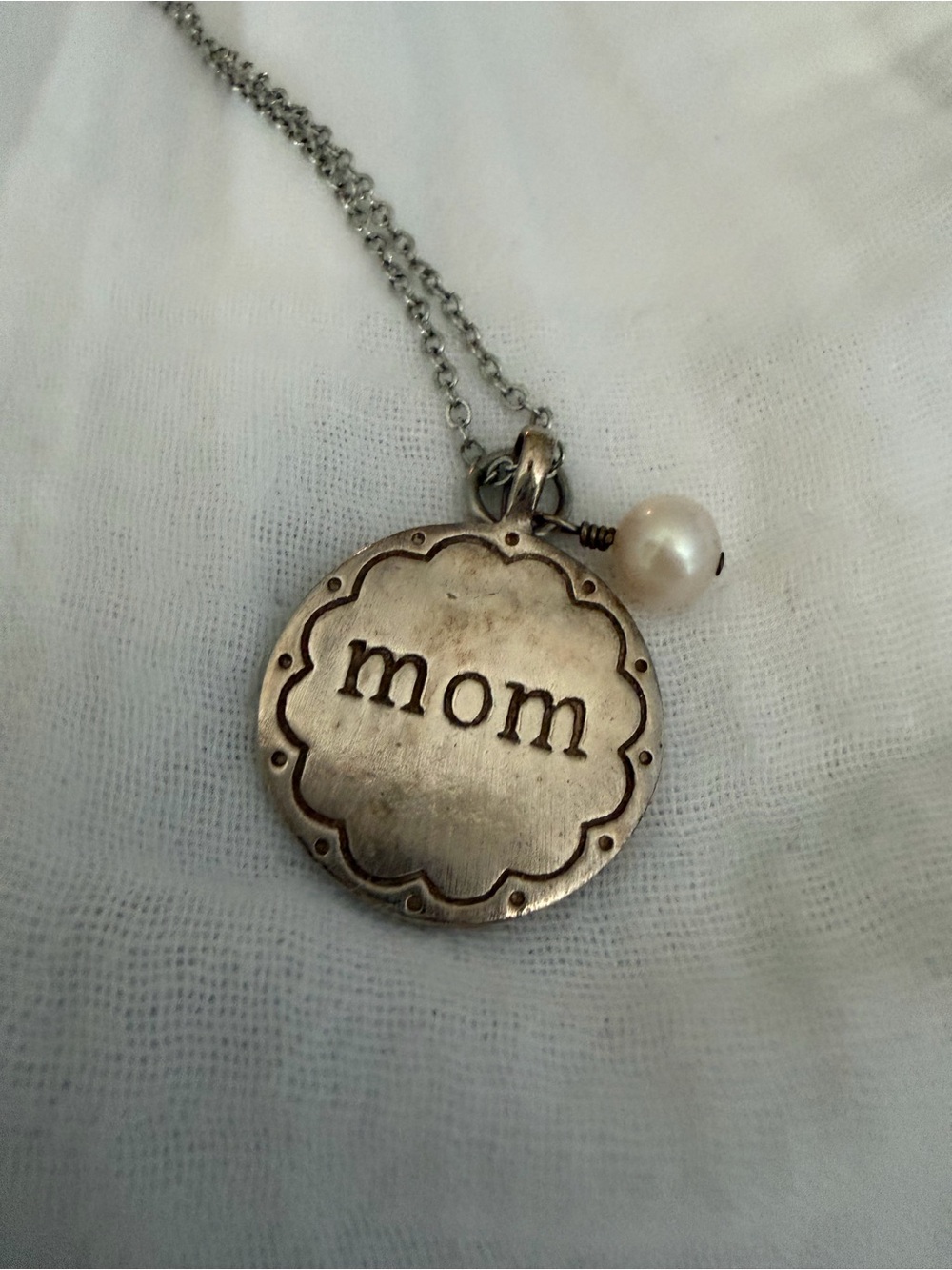 Sterling Silver "Mom" Pendant Necklace with Pearl Charm